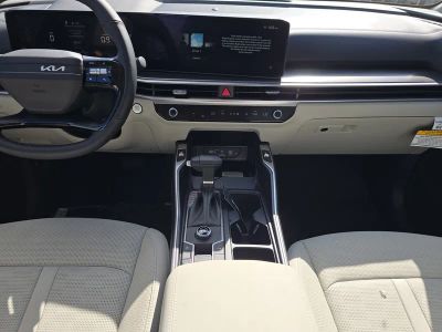 2026 Kia Sorento — photo 14 view