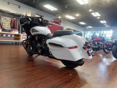 2025 Indian Motorcycle Chieftain PowerPlus Dark Horse 112 Ghost White Metallic Smoke - Photo 9