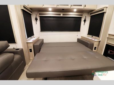 2026 Grand Design Solitude - Photo 19