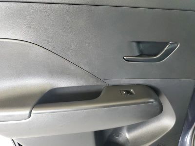 2024 Hyundai Kona — photo 13 view