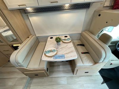 2026 Thor Motor Coach Quantum - Photo 36