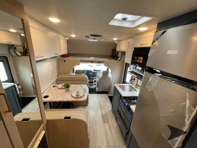 2026 Thor Motor Coach Quantum - Photo 31