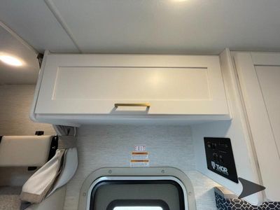 2026 Thor Motor Coach Quantum - Photo 54