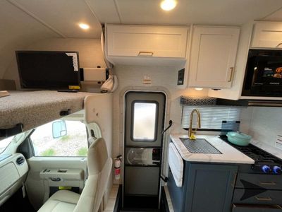 2026 Thor Motor Coach Quantum - Photo 53