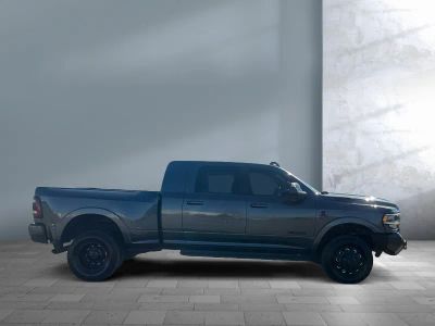 2020 Ram 3500 — photo 7 view