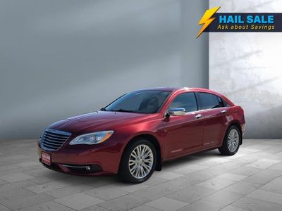 2012 Chrysler 200 - Photo 1