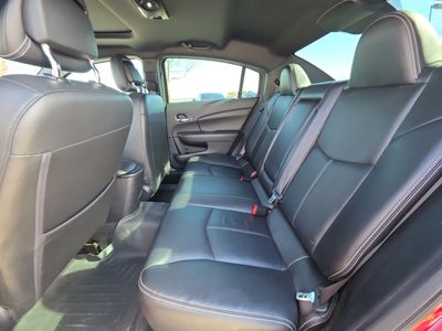 2012 Chrysler 200 - Photo 18