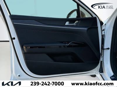 2026 Kia K5 — photo 19 view