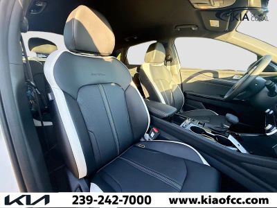 2026 Kia K5 — photo 13 view