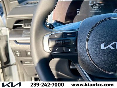 2026 Kia K5 — photo 34 view