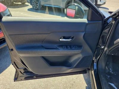 2026 Nissan Kicks — detail view