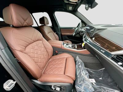 2026 BMW X5 — photo 23 view