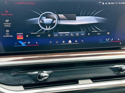 2026 BMW X5 — photo 13 view