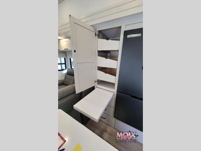 2026 Grand Design Momentum G-Class — photo 15 view