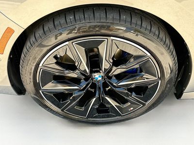 2023 BMW 7 Series - Photo 35