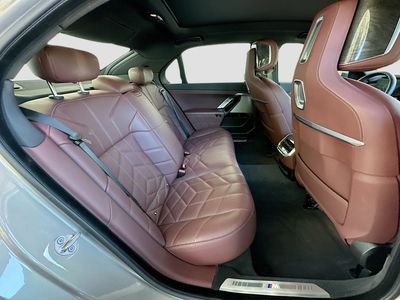 2023 BMW 7 Series - Photo 29