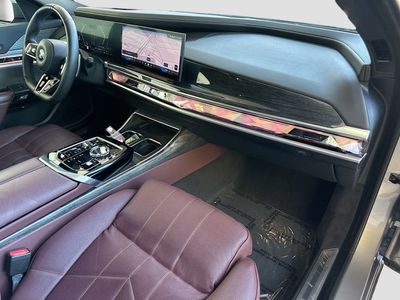 2023 BMW 7 Series - Photo 31