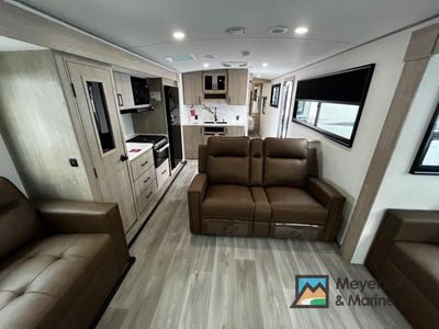 2026 Grand Design Imagine - Photo 7