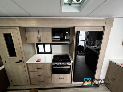 2026 Grand Design Imagine - Photo 8