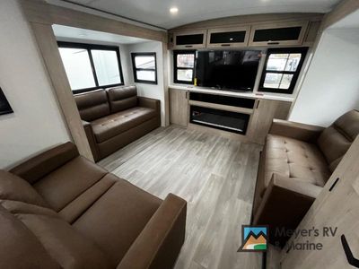 2026 Grand Design Imagine - Photo 15