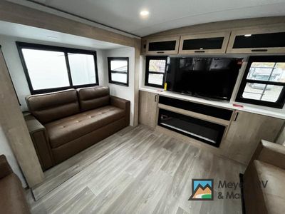 2026 Grand Design Imagine - Photo 17