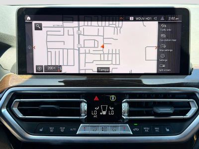 2025 BMW X4 — photo 32 view
