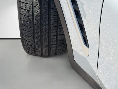 2025 BMW X4 — photo 43 view