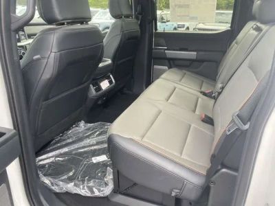 2025 Ford F-150 - Photo 9