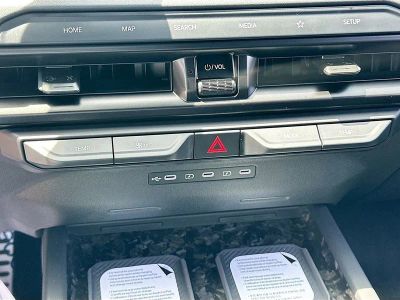 2027 Kia Telluride — photo 16 view