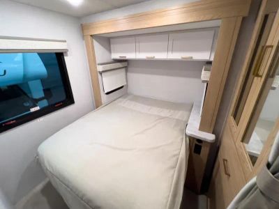 2026 Thor Motor Coach CHATEAU - Photo 13