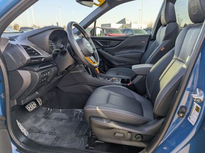 2023 Subaru Forester - Photo 14