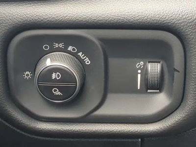 2026 Ram 1500 — photo 27 view