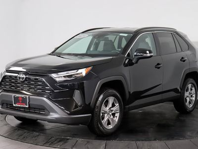 2025 Toyota RAV4 - Photo 1