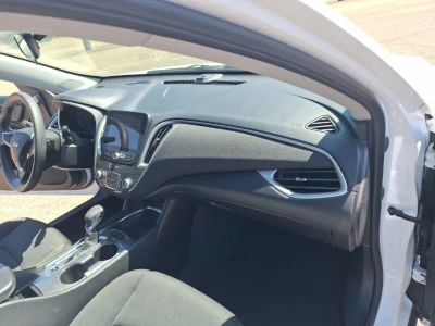 2025 Chevrolet Malibu - Photo 18
