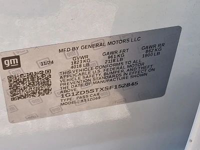 2025 Chevrolet Malibu - Photo 12