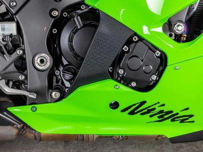 2026 Kawasaki ZX1003BTFAL - Photo 3