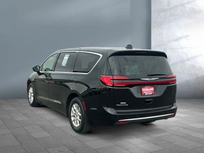 2024 Chrysler Pacifica — interior view