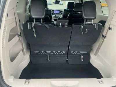 2024 Chrysler Pacifica — photo 17 view