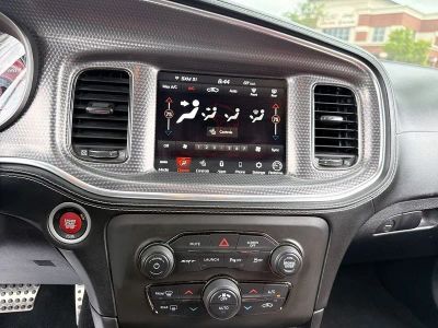 2022 Dodge Charger — photo 18 view
