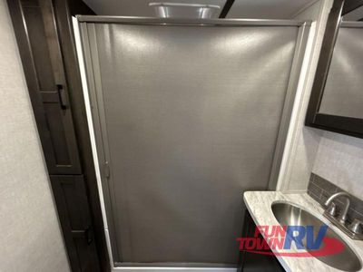 2021 CrossRoads RV Cruiser - Photo 32