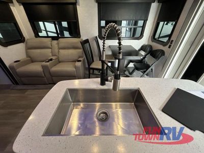 2021 CrossRoads RV Cruiser - Photo 18