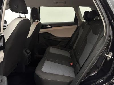 2025 Volkswagen Taos - Photo 21