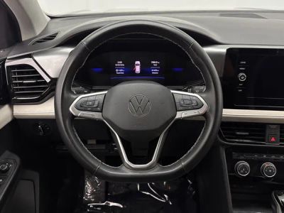 2025 Volkswagen Taos - Photo 23