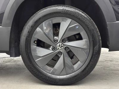 2025 Volkswagen Taos - Photo 9