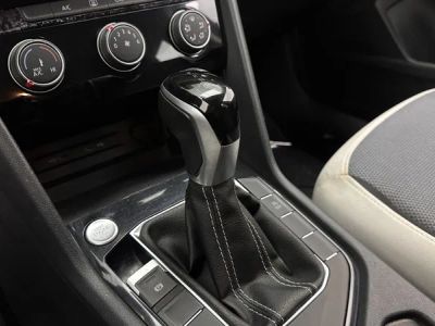 2025 Volkswagen Taos - Photo 16