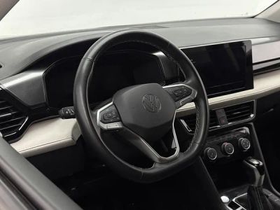 2025 Volkswagen Taos - Photo 10