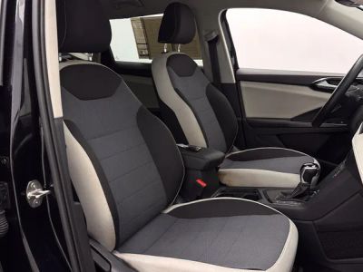 2025 Volkswagen Taos - Photo 32