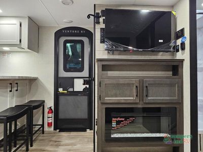 2026 Venture RV Stratus - Photo 37