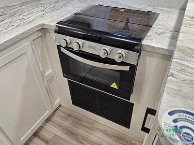 2026 Venture RV Stratus - Photo 14