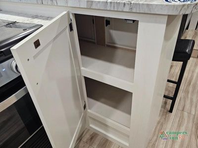 2026 Venture RV Stratus - Photo 26